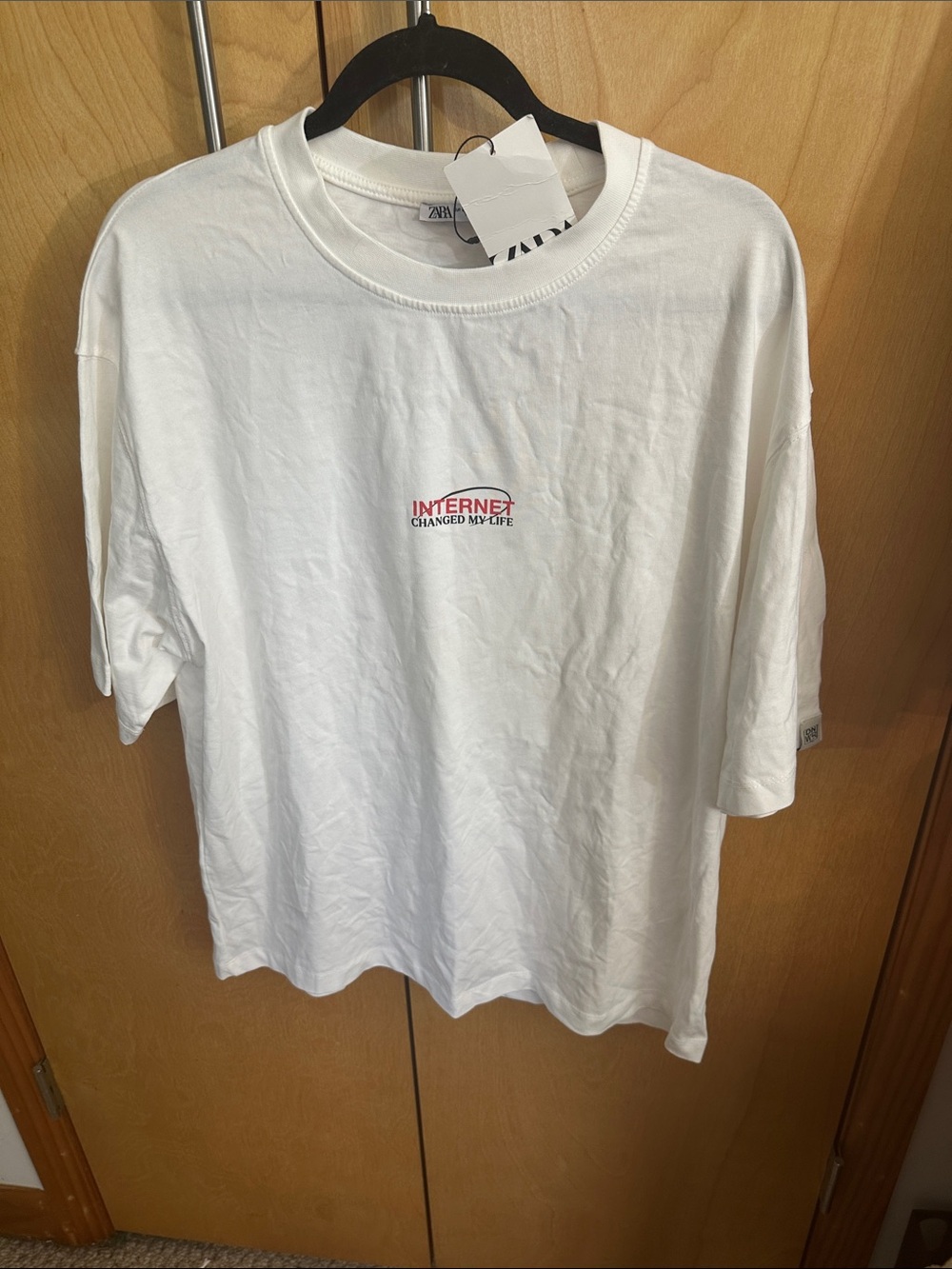ZARA White Graphic 'Internet Changed My Life' Tee
